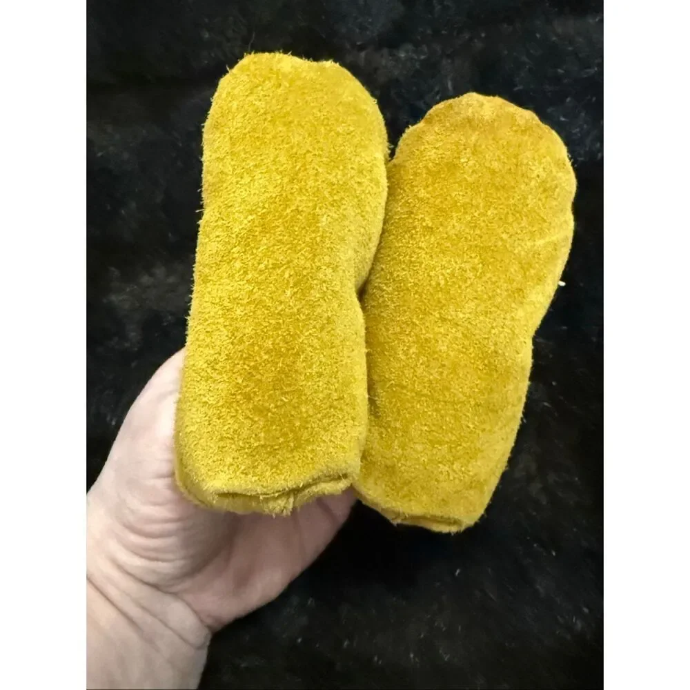 Children's Moose Hide Suede Fleece Lined Beaded Moccasins crib shoes